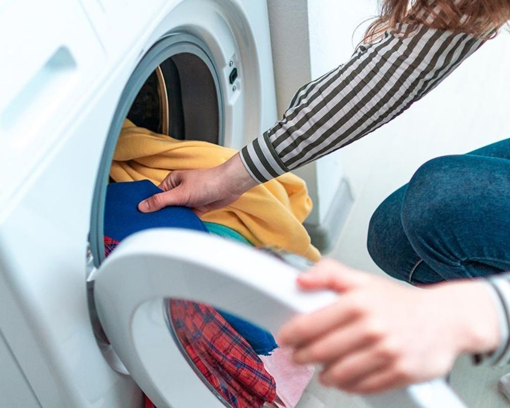 6 Ways to Upgrade Your Apartment Laundry Facilities to Keep Your Tenants Happy
