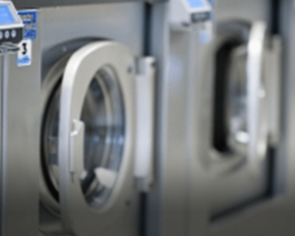 Why Commercial Laundry Energy Saving Features are Important for Your Business